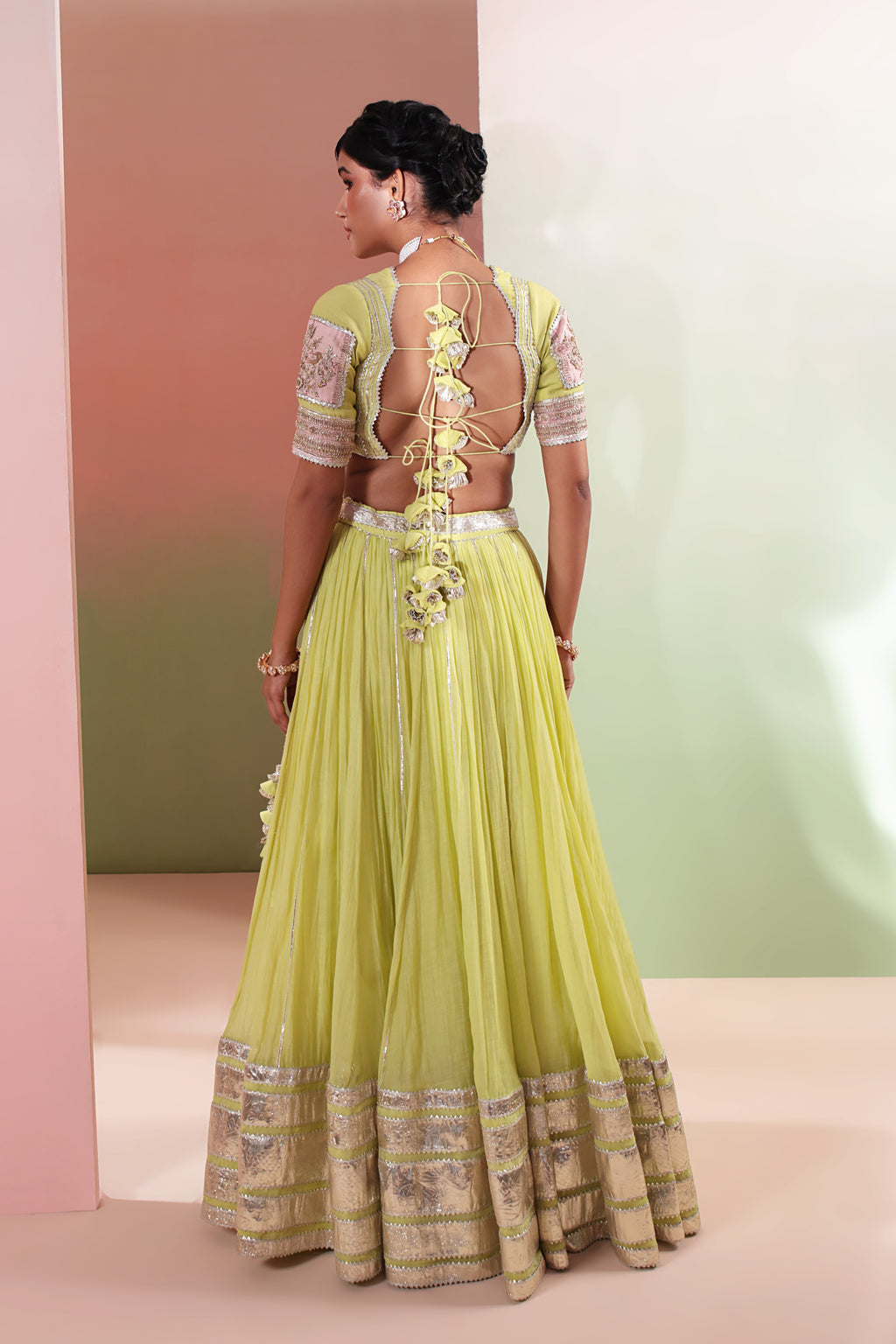 RANG RASIYA MUL CHANDERI LEHENGA SET