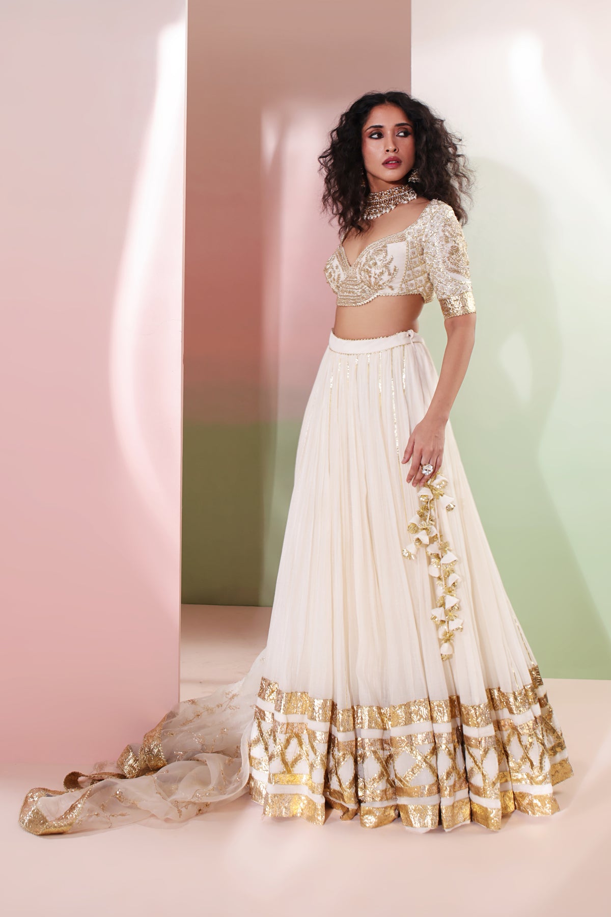 KANAK  MUL CHANDERI LEHENGA SET