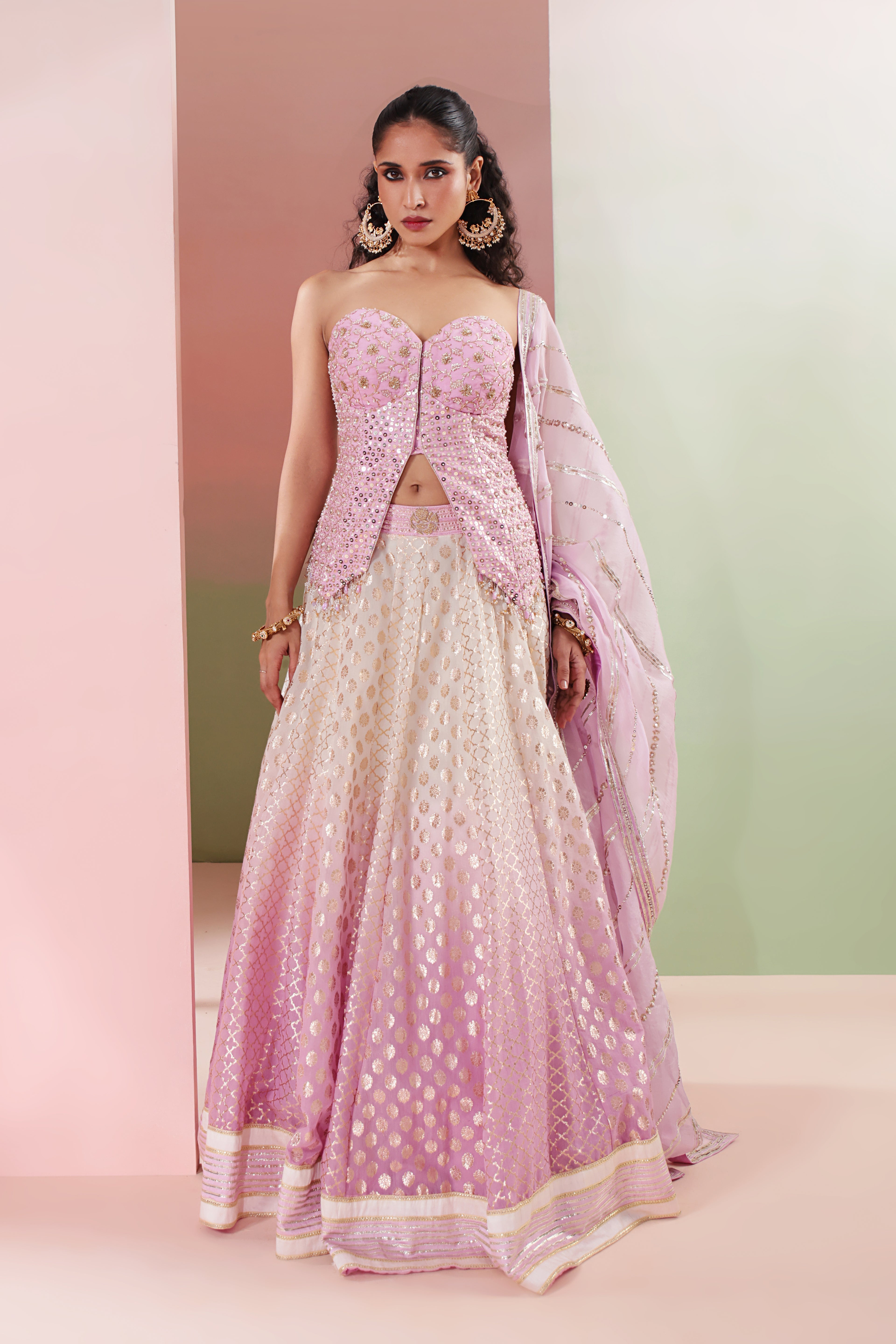 Nazm Lehenga Set