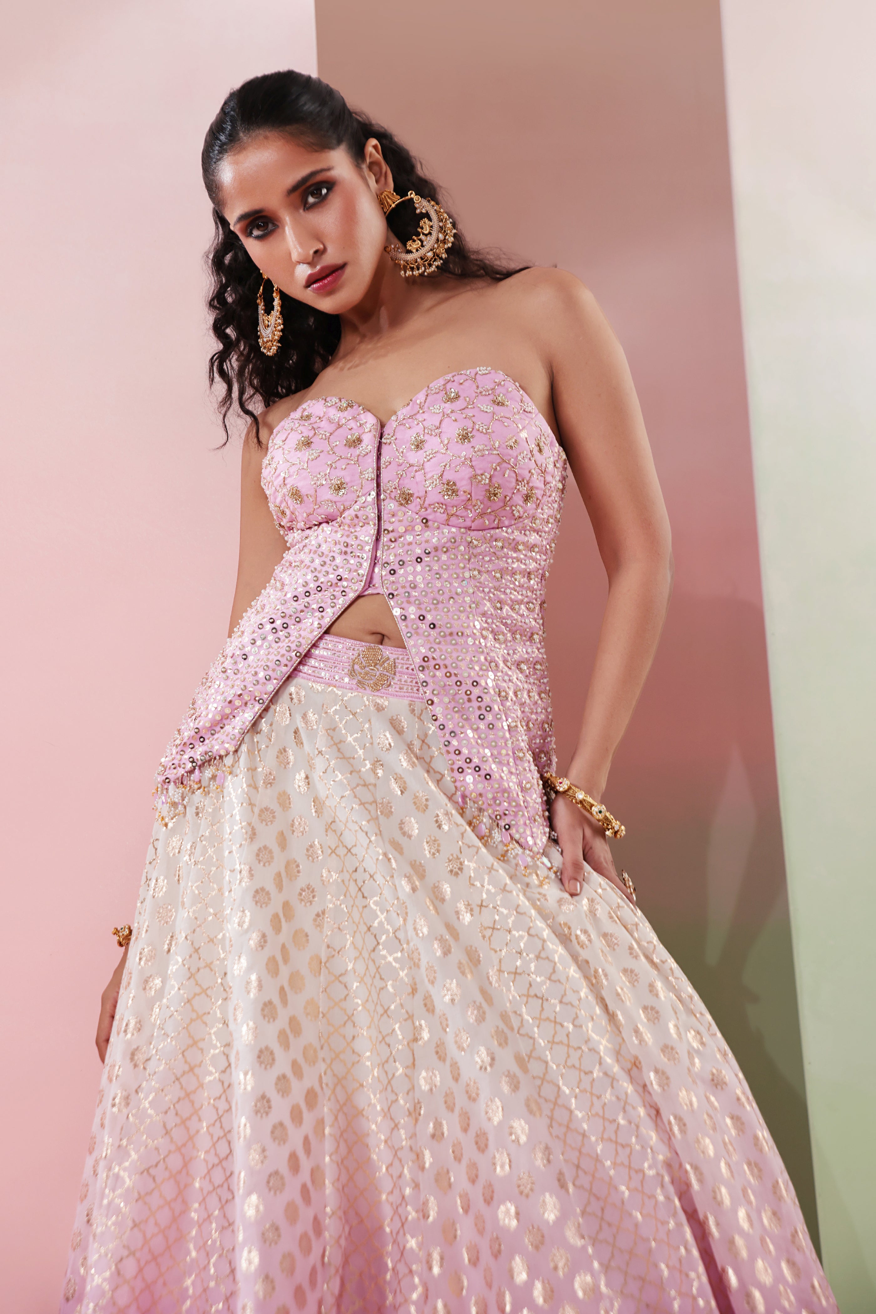 Nazm Lehenga Set