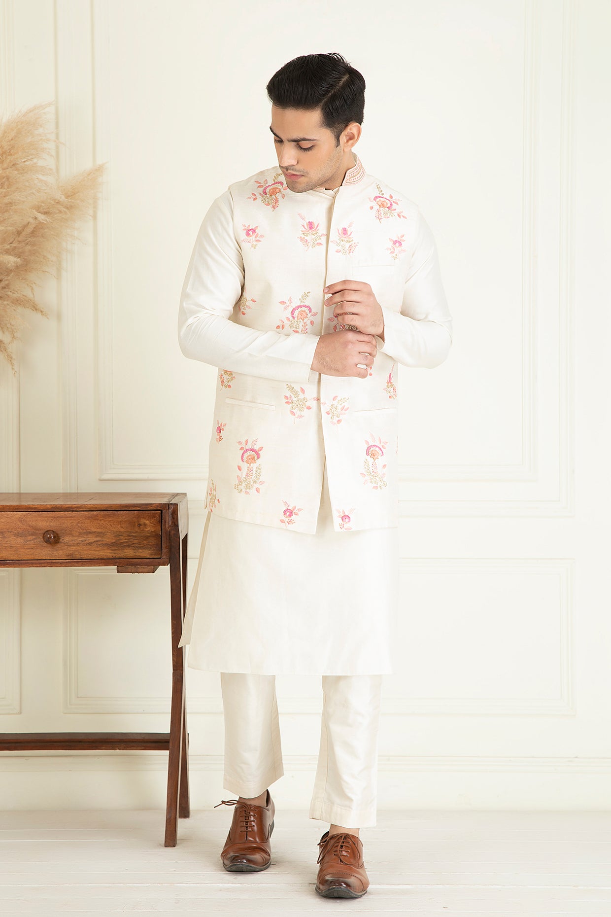 Classic Ivory embroidered jacket set