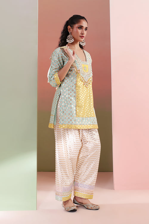 Adaa Farshi Set