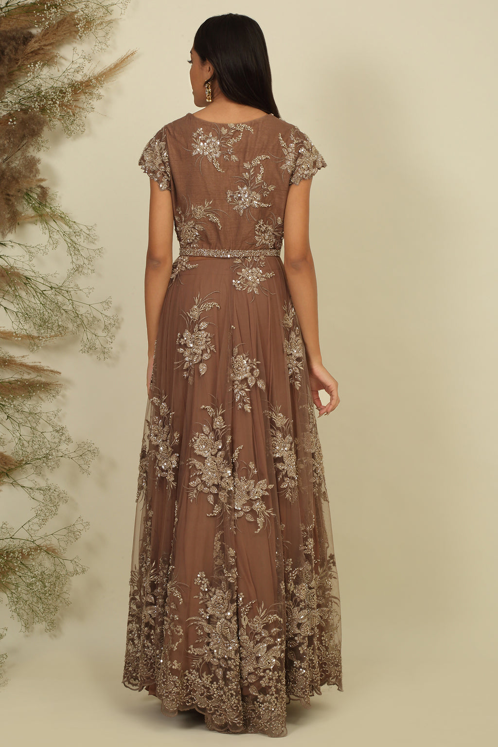 Whimsical Symphony : The Flowy Elegance Ensemble