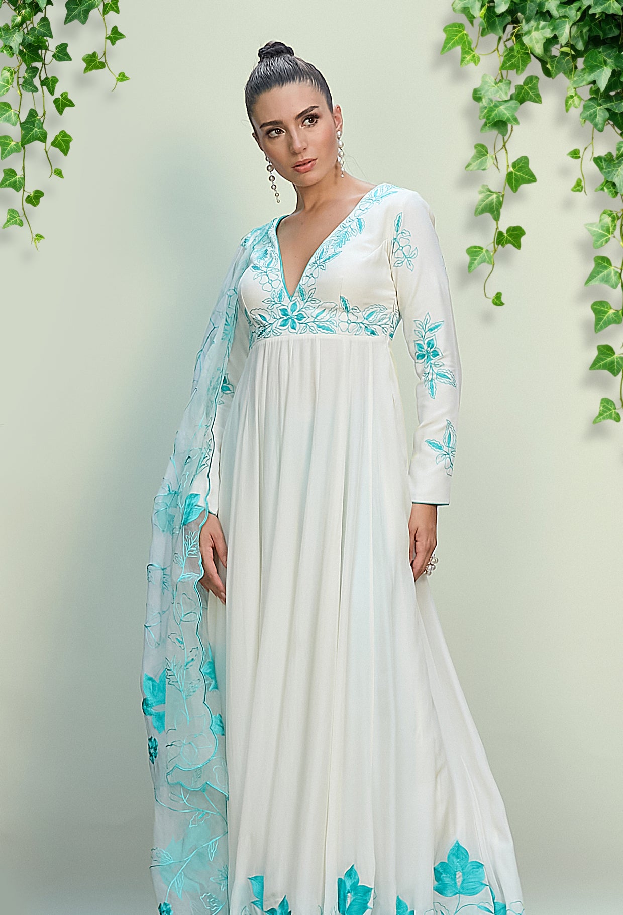 White Crepe Anarkali Set