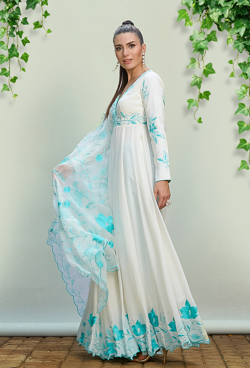 White Crepe Anarkali Set