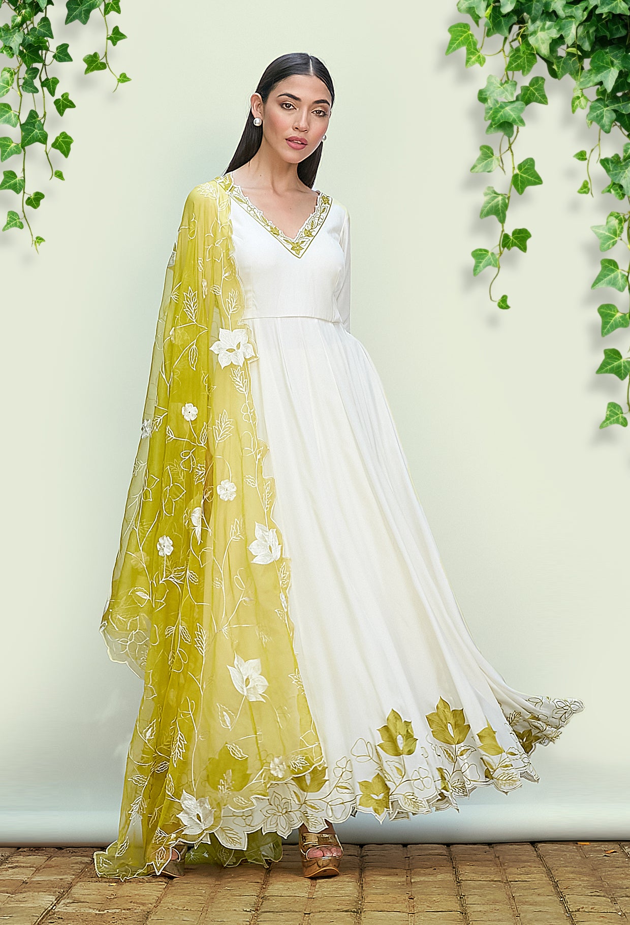 Ivory Crepe Anarkali Set