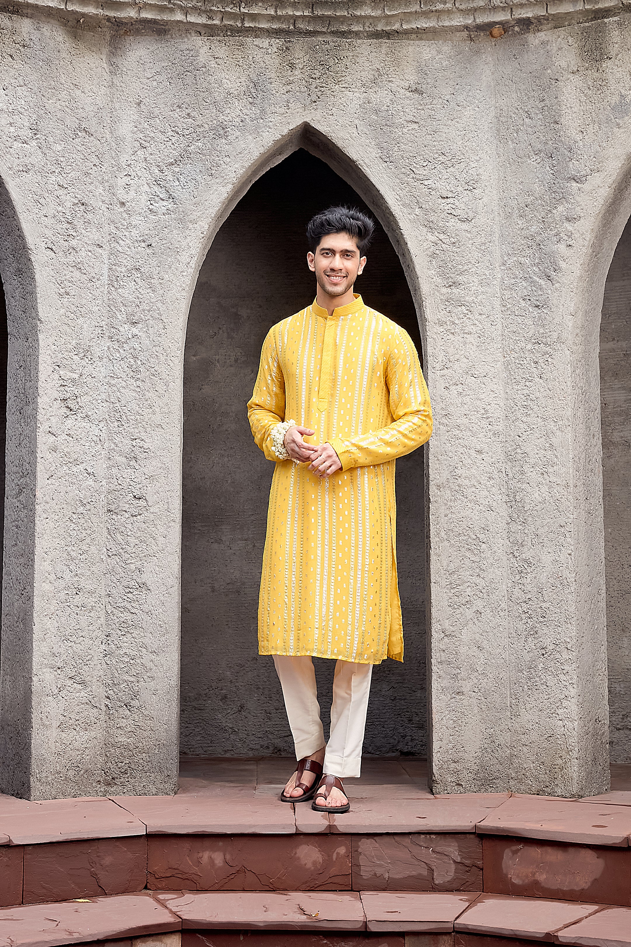 YELLOW SHIMMER GEORGETTE KURTA SET