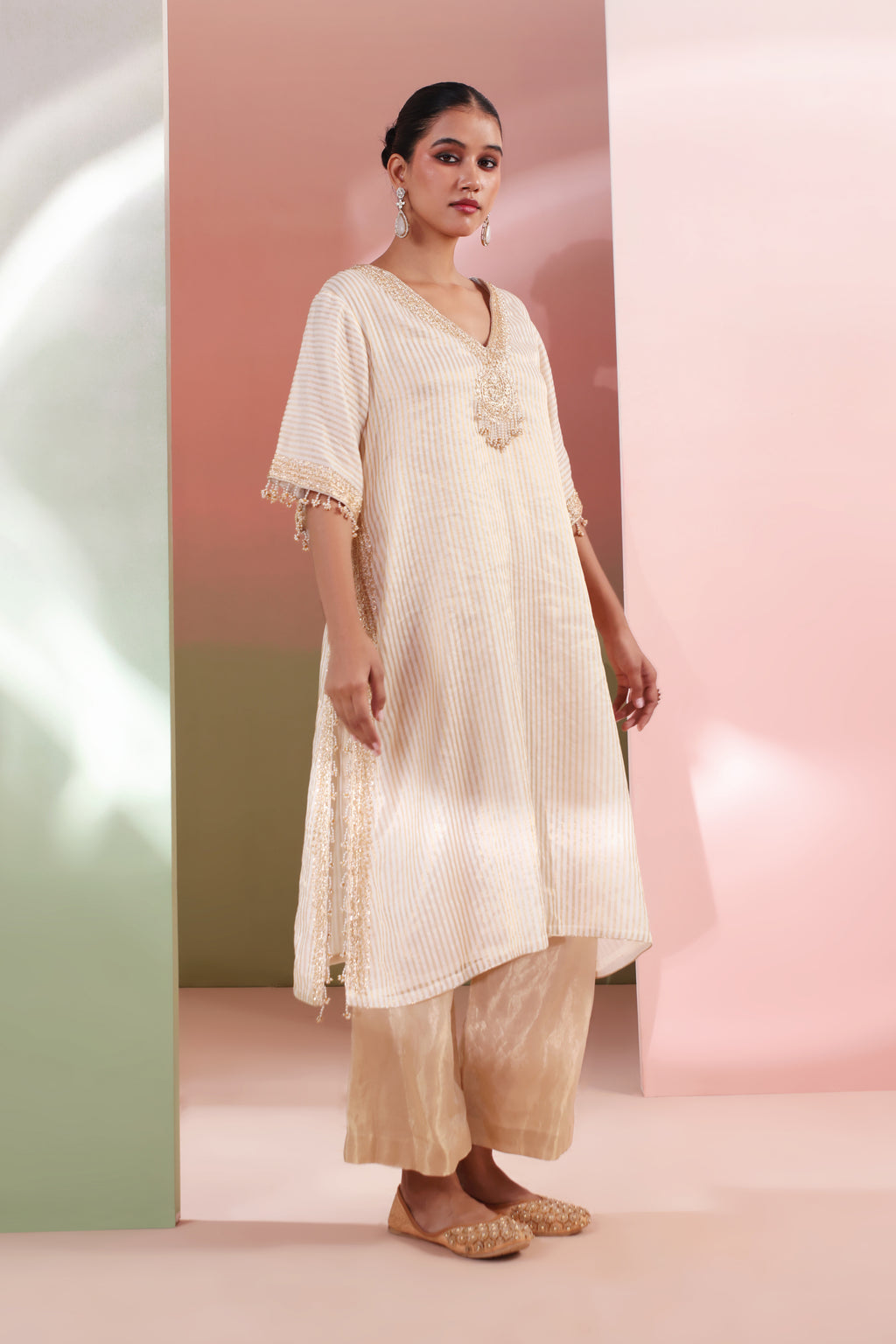 Sunehri Zardozi Kaftan Set