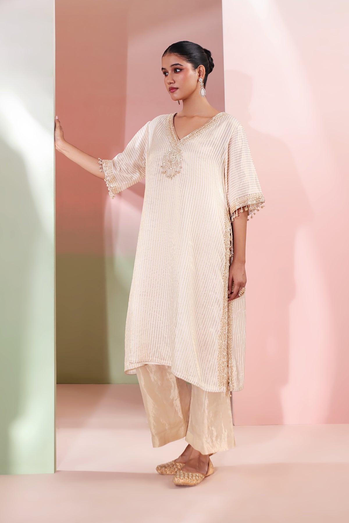 Sunehri Zardozi Kaftan Set