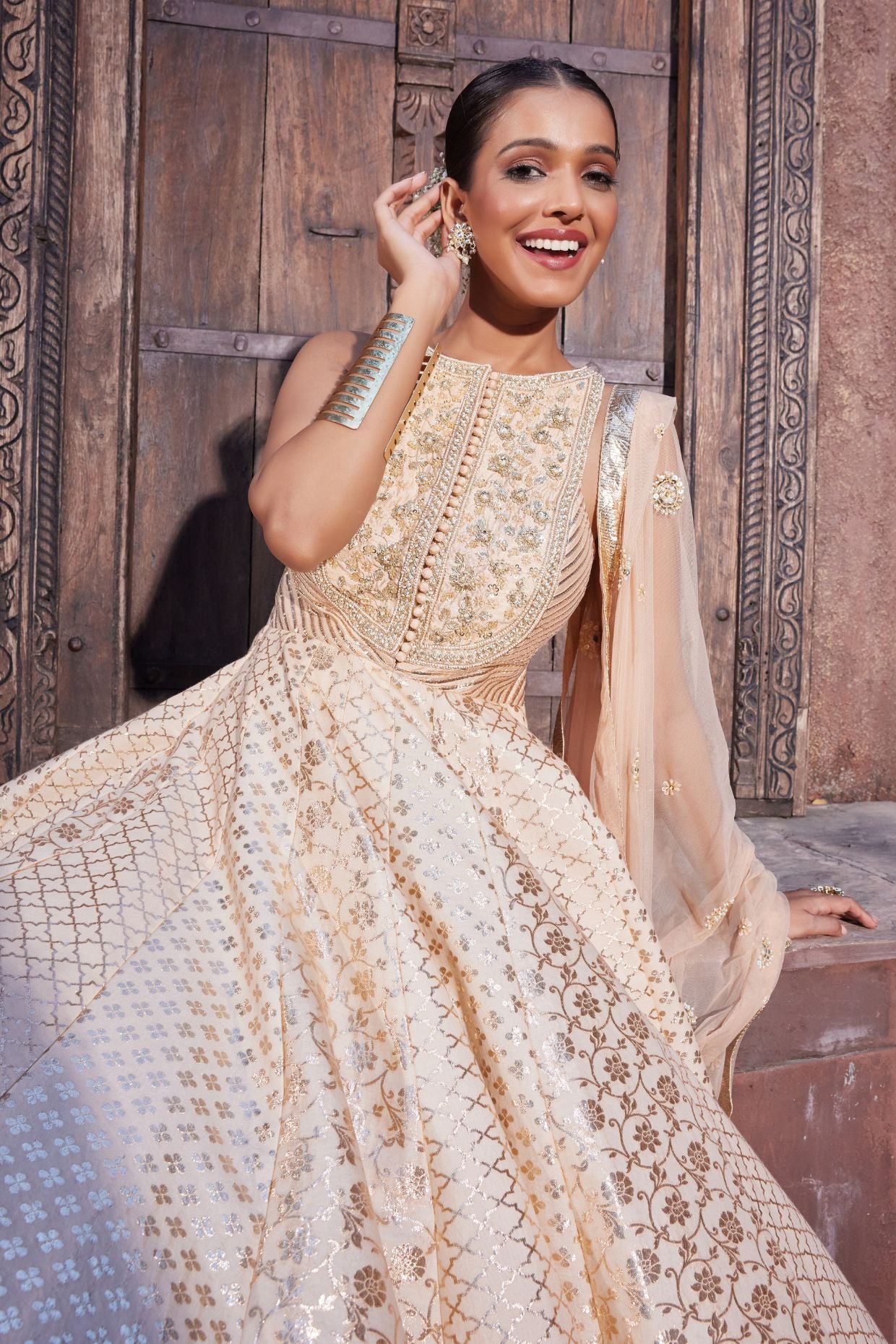 VINTAGE ROSE GOLD ANARKALI SET