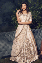Seashell Embroidered Anarkali Set