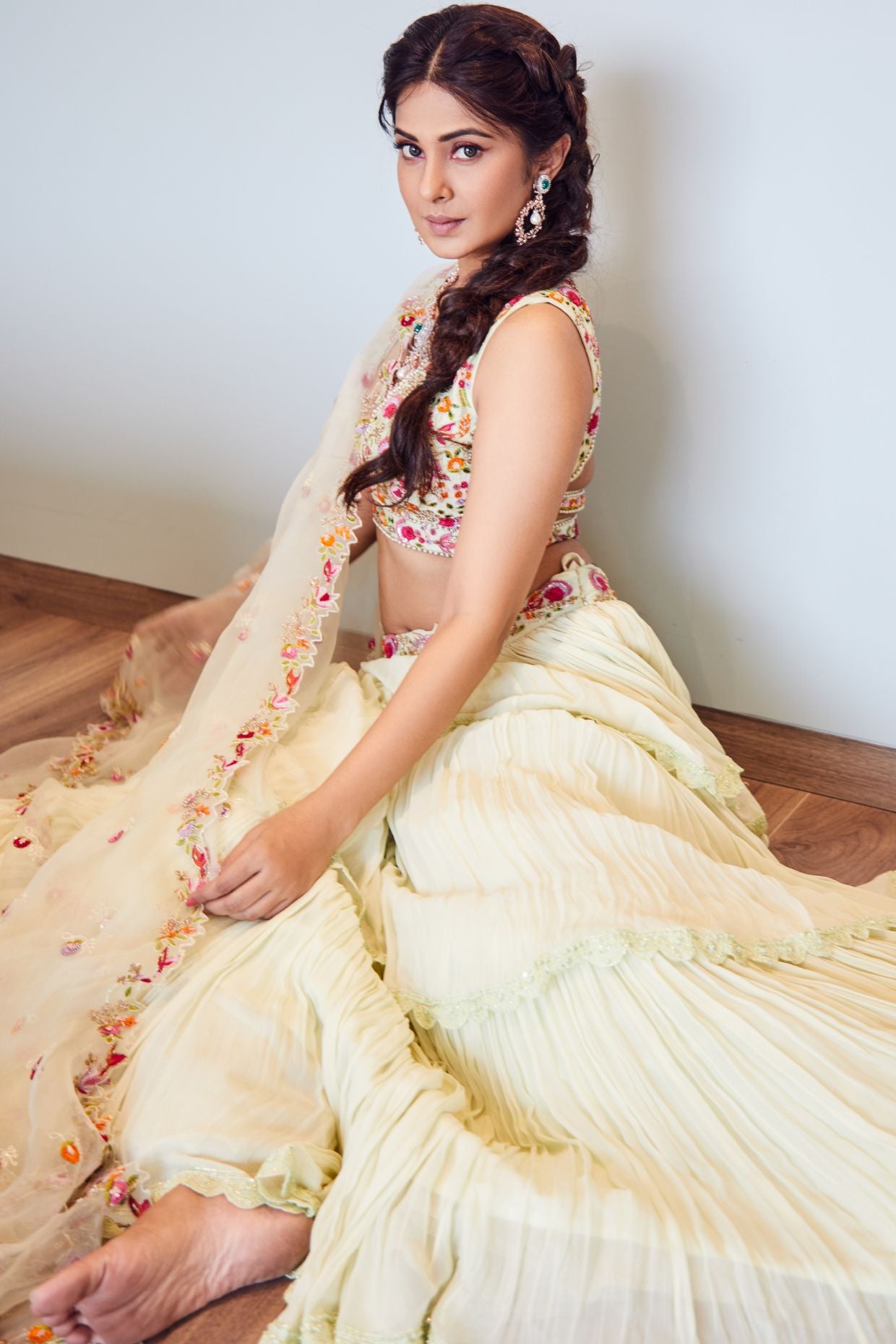 JENNIFER WINGET | Priyanka Jain Official – Luxury Your Way Pvt Ltd