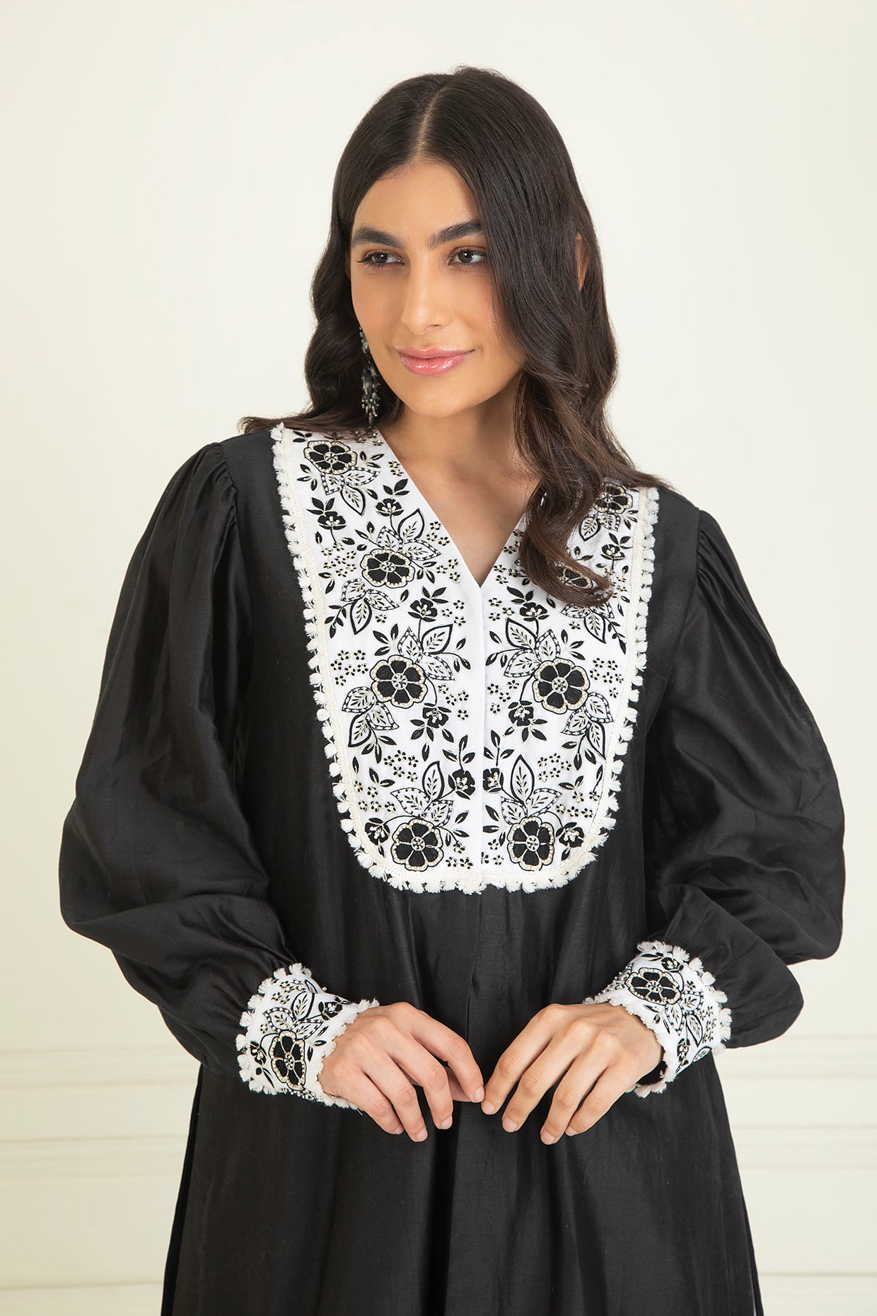 Black & White Chanderi Kurta Set