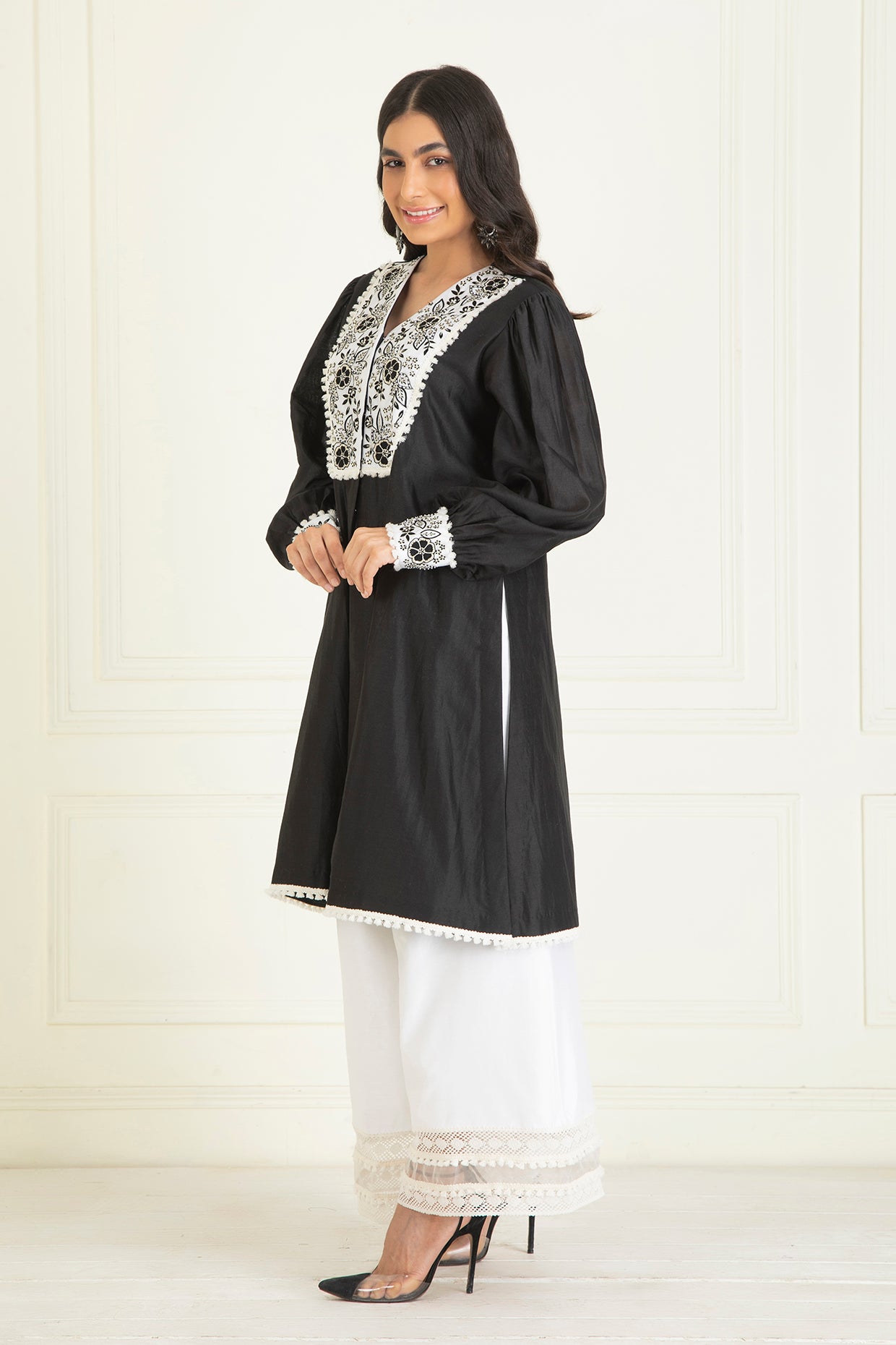 Black & White Chanderi Kurta Set