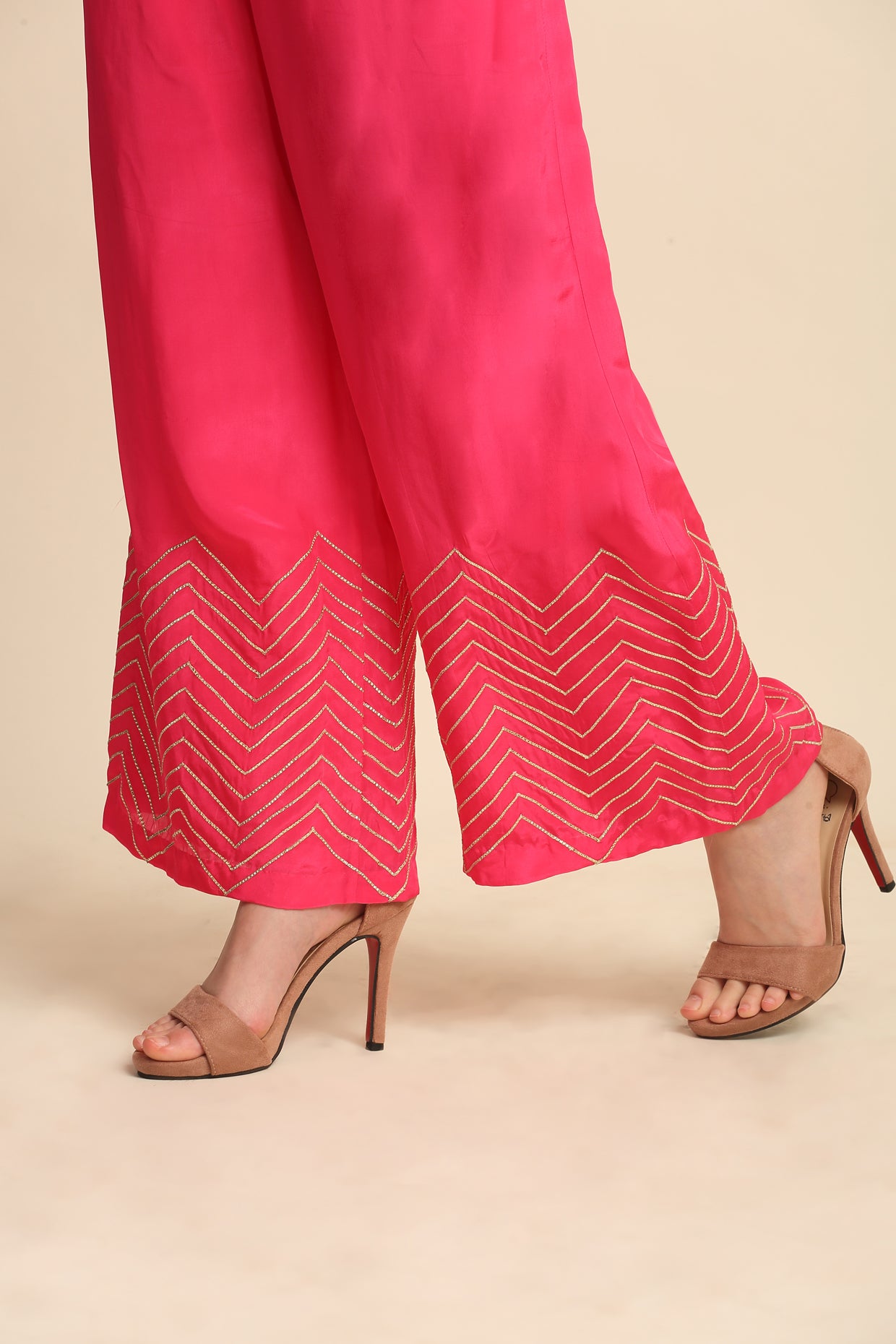 Pink Silk Crepe Kurta Set
