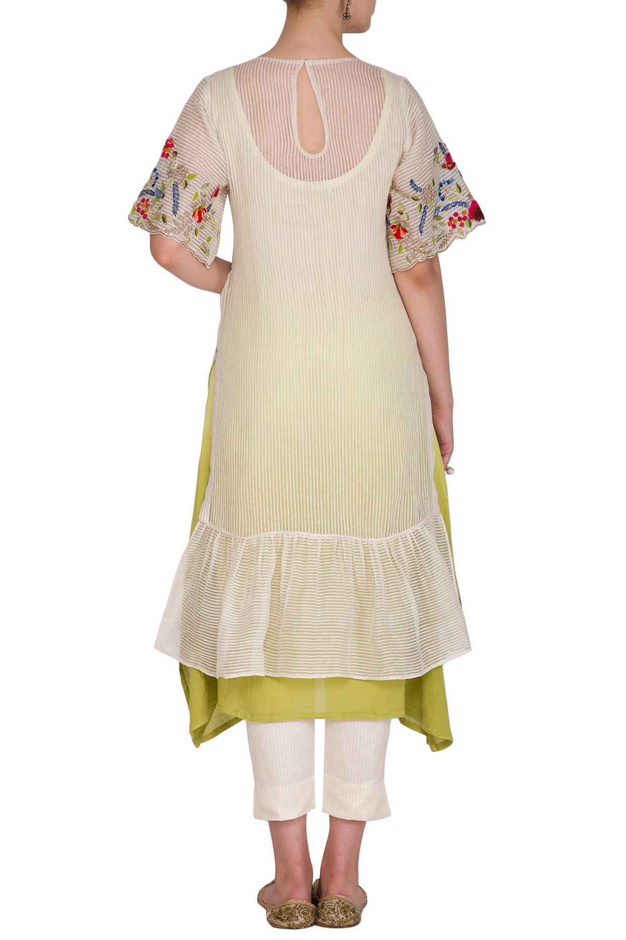 attractive women's kurta set